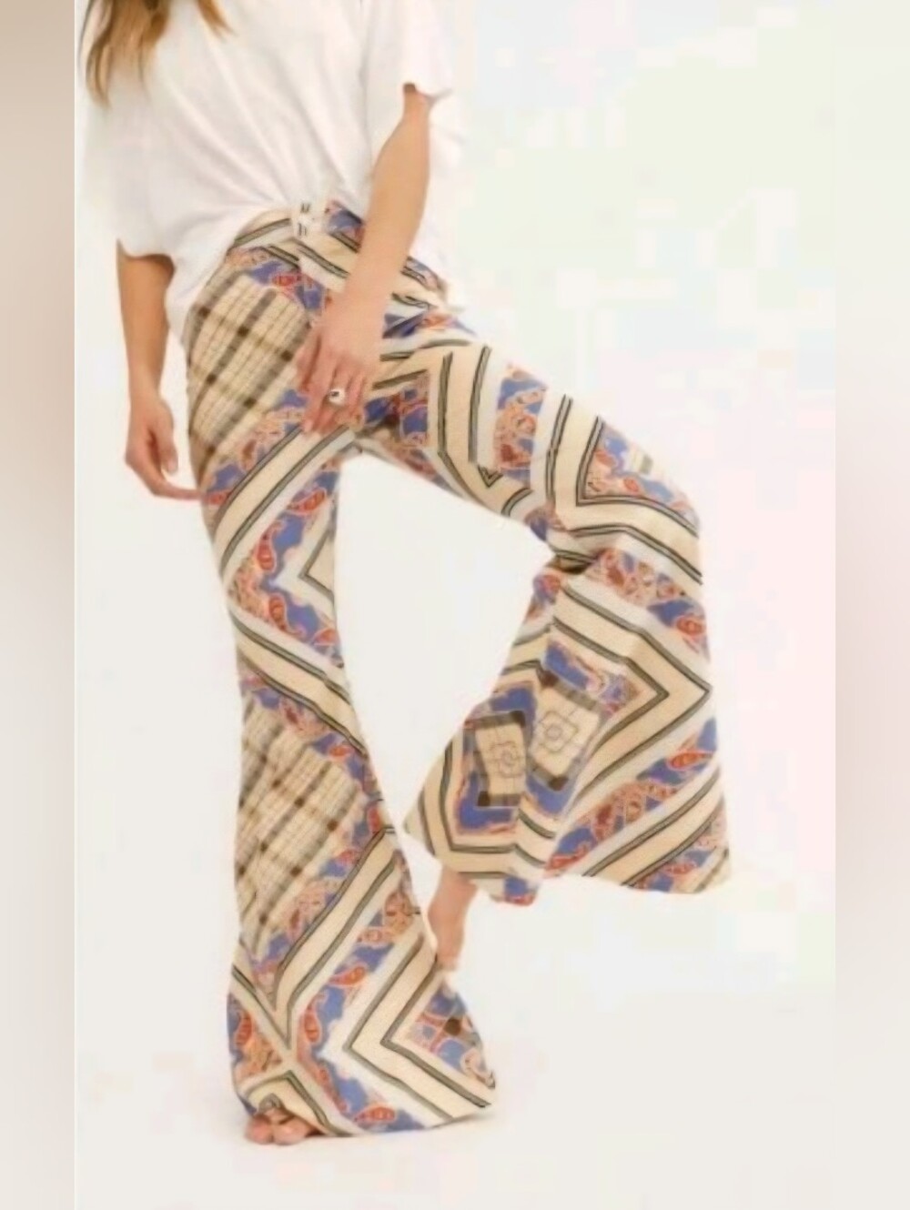 We The Free People Size 25 Just Float On Printed Super Flare Jeans High Rise